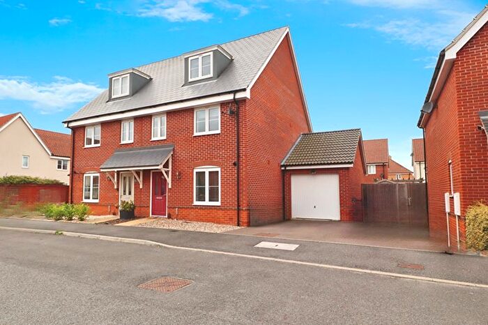 4 Bedroom Property For Sale In Rubens Close, Alresford, Colchester, CO7