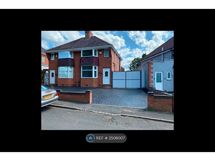 2 Bedroom Semi-Detached House To Rent In Longbridge Lane, Birmingham, B31