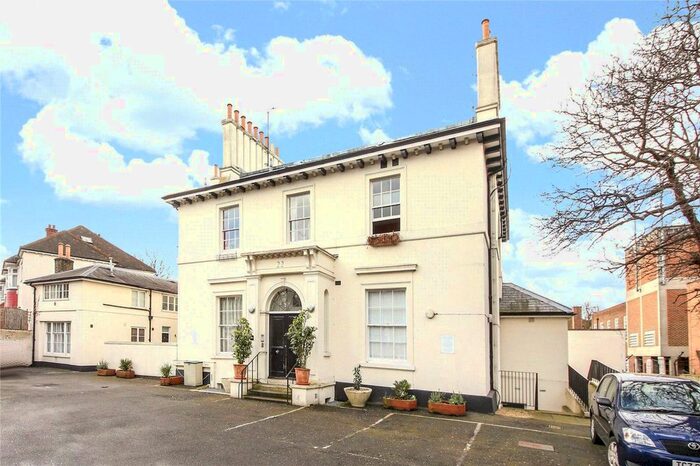 Studio To Rent In The Lodge, Leigham Court Road, London, SW16