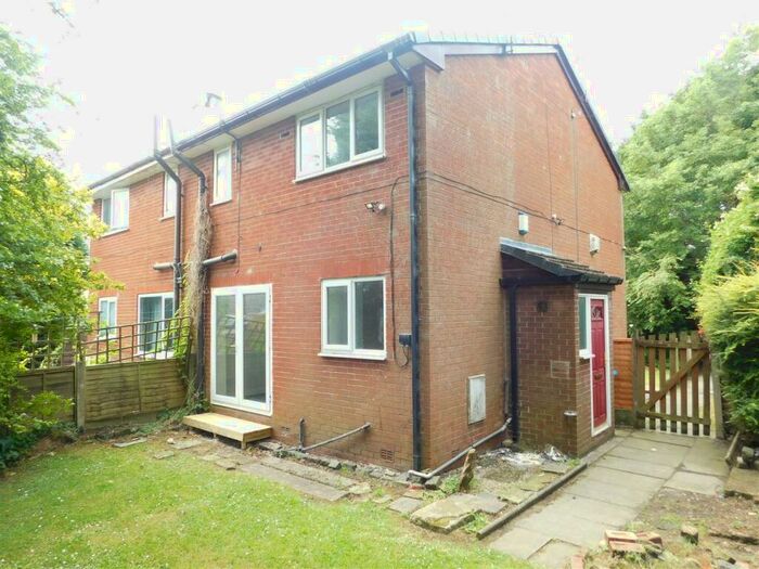 1 Bedroom Semi-Detached House To Rent In Freshwinds CourtRoundthornOldham, OL4