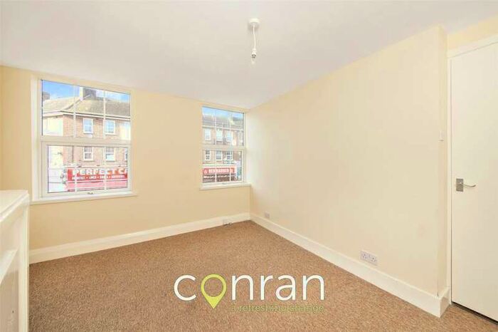 1 Bedroom Apartment To Rent In Cranley Parade, Beaconsfield Rd, Mottingham, SE9