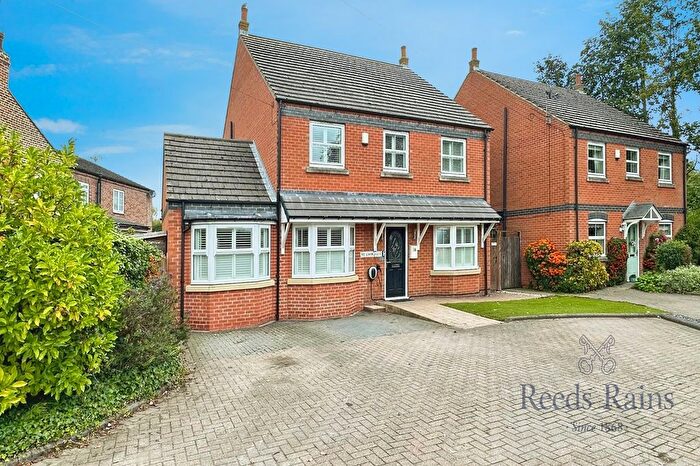 6 Bedroom Detached House For Sale In Main Street, North Duffield, Selby, North Yorkshire, YO8