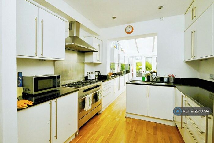 4 Bedroom Terraced House To Rent In Corona Road, London, SE12