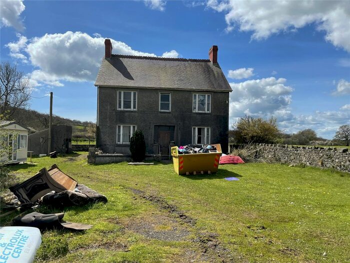 3 Bedroom Detached House For Sale In Llysonnen Road, Carmarthen, Carmarthenshire, SA33