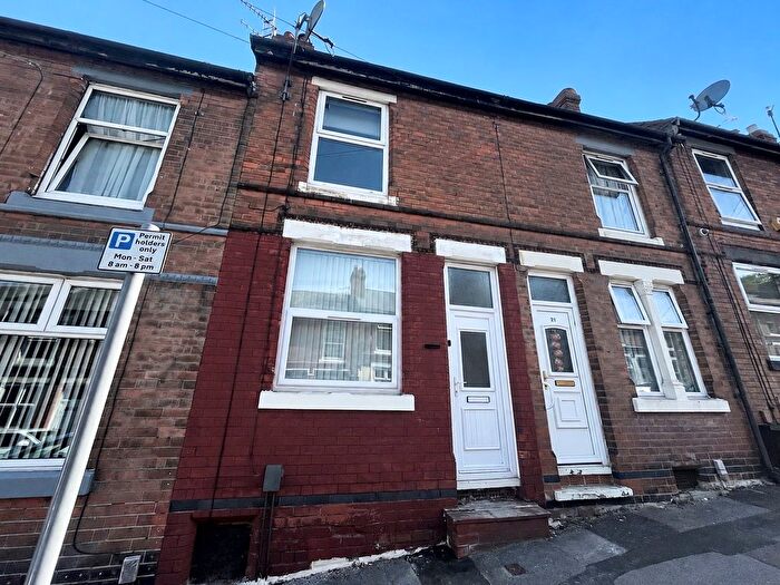 2 Bedroom Terraced House To Rent In Denstone Road, Nottingham, NG3