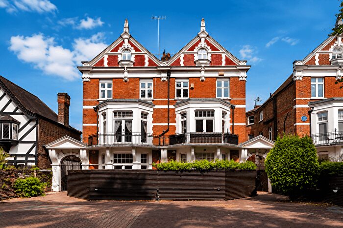 2 Bedroom Flat For Sale In Maida Vale, W9