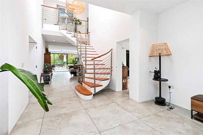 5 Bedroom Detached House To Rent In Burhill, Walton-on-Thames, Surrey, KT12