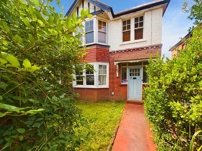 2 Bedroom Flat To Rent In Browning Road, Worthing, BN11