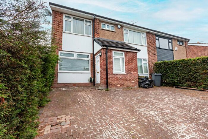 5 Bedroom Semi Detached House For Sale In March Cote Lane, Bingley, West Yorkshire, BD16