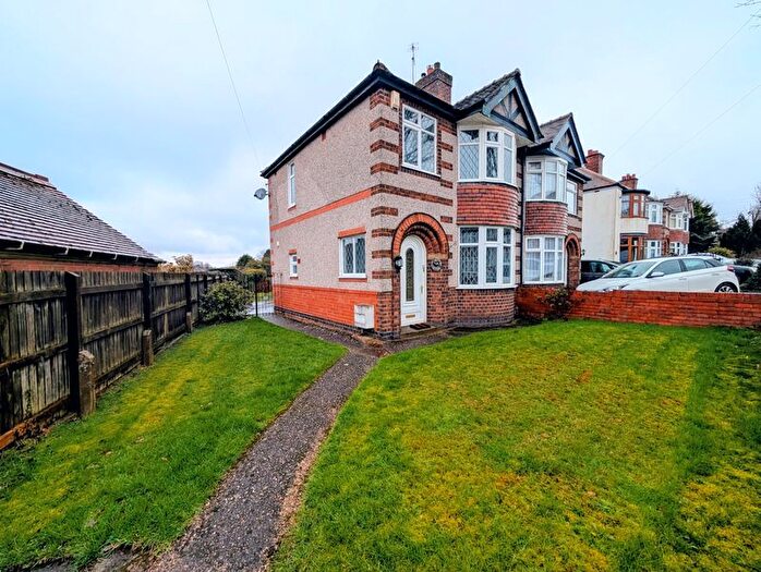 3 Bedroom Semi-Detached House For Sale In Arlon Avenue, Nuneaton, CV10