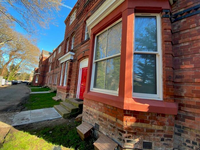 2 Bedroom Apartment To Rent In Park Terrace, Waterloo, Liverpool, L22