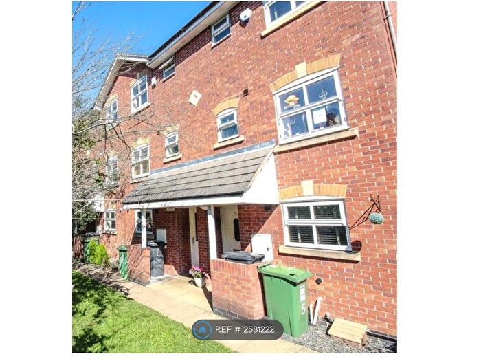 3 Bedroom Terraced House To Rent In Honeychurch Close, Redditch, B98