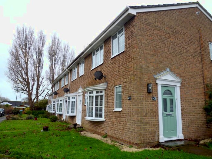 3 Bedroom End Of Terrace House To Rent In Pinehurst Park, Bognor Regis PO21