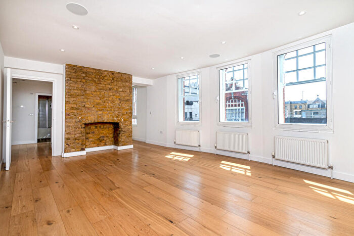 2 Bedroom Apartment To Rent In Camden High Street, Camden, London, NW1