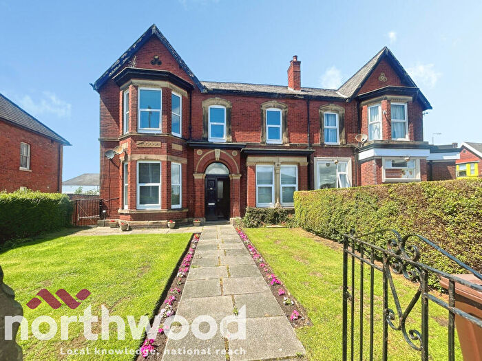3 Bedroom Flat For Sale In Ash Street, Southport, PR8