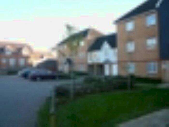 1 Bedroom Flat To Rent In Waterside Close, Thamesmead, Royal Greenwich, SE28