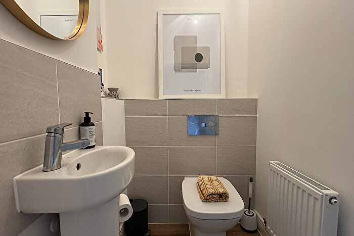 4 Bedroom Detached House For Sale In Davenport Close, Melton Mowbray, LE13