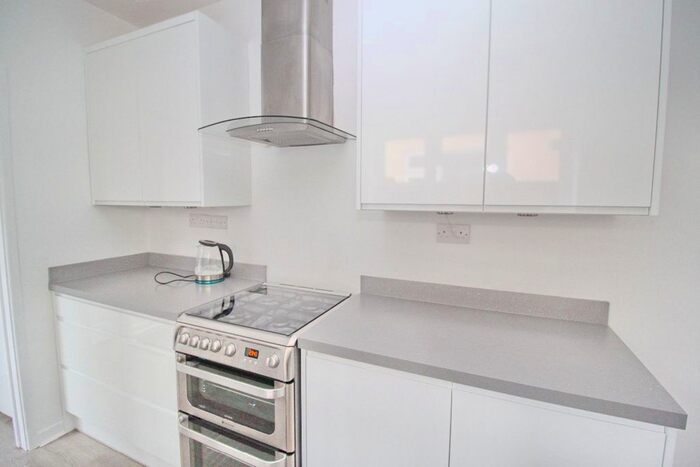 2 Bedroom Terraced House To Rent In Esslemont Road, Southsea, PO4