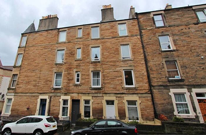 1 Bedroom Flat To Rent In Dalgety Street, Meadowbank, Edinburgh, EH7