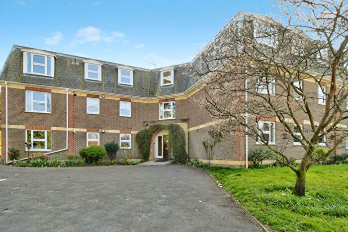 1 Bedroom Flat For Sale In Pennington Road, Tunbridge Wells, TN4