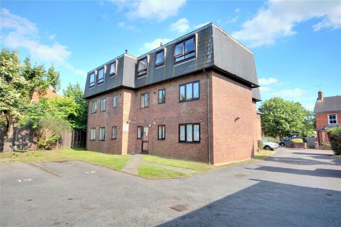 1 Bedroom Apartment To Rent In Alexandra House, A Alexandra Avenue, Camberley, Surrey, GU15