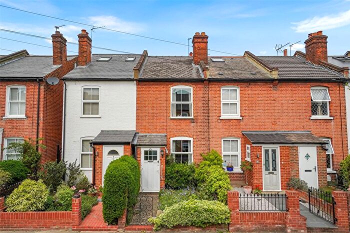 2 Bedroom Terraced House For Sale In Radnor Gardens, Twickenham, TW1
