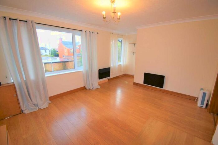 1 Bedroom Apartment To Rent In Church Gardens, Warton, PR4