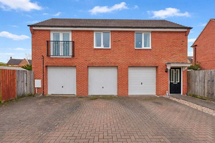 2 Bedroom Detached House For Sale In Sansome Drive, Hinckley, LE10