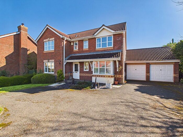 4 Bedroom Detached House For Sale In Everstone Rise, Peterstow, Ross-On-Wye, HR9