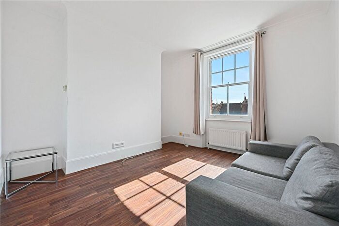 1 Bedroom Flat To Rent In Pater Street, Kensington, London, W8