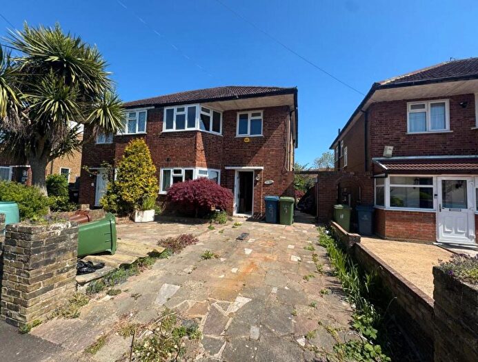 3 Bedroom Semi-Detached House For Sale In Craigweil Drive, Stanmore, Middlesex, HA7