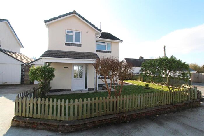 3 Bedroom Detached House To Rent In North Molton, EX36