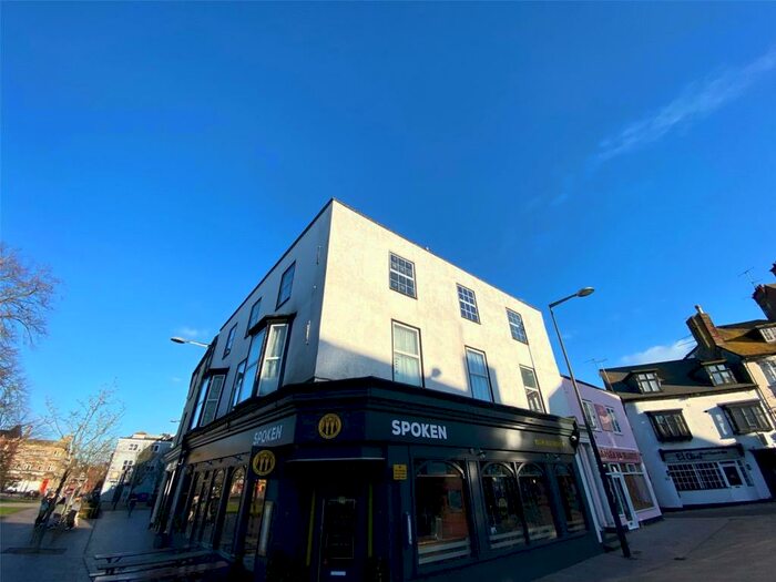 3 Bedroom Penthouse To Rent In The Strand, Exmouth, Devon, EX8
