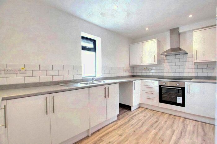 Property To Rent In Shetland Court, Worthing, West Sussex, BN13