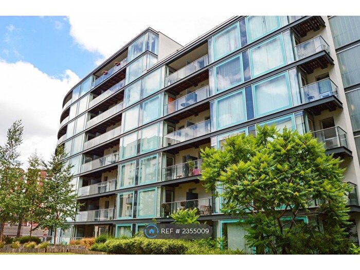 1 Bedroom Flat To Rent In High Point Village, London. Hayes And Harlington, UB3