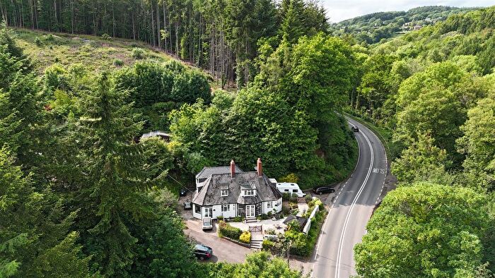 5 Bedroom Detached House For Sale In Ross Road, Huntley, GL19