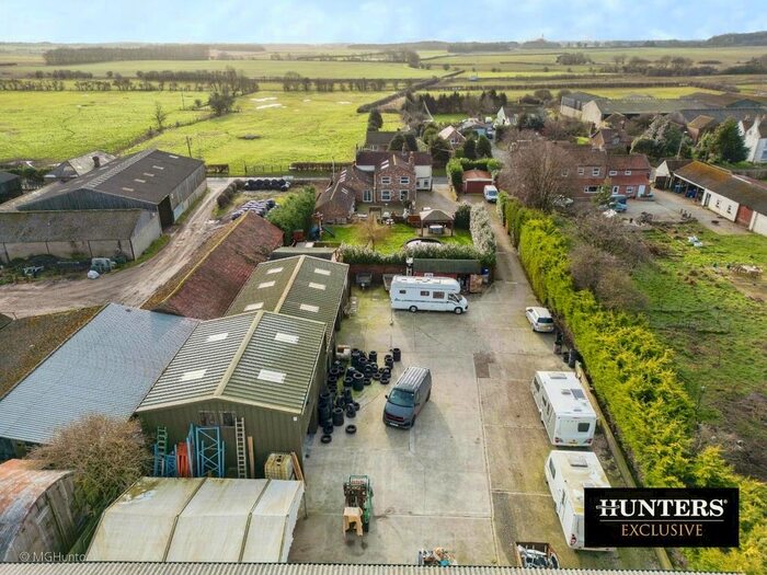 5 Bedroom Detached House For Sale In Thornholme, Driffield, YO25