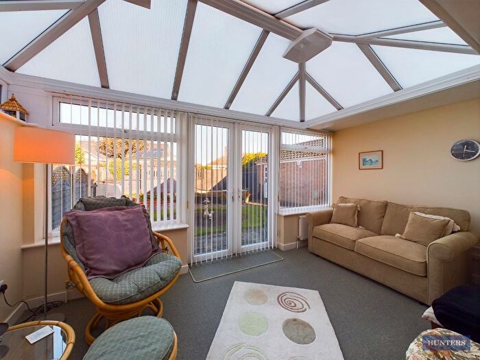 2 Bedroom Semi-detached Bungalow For Sale In Harewood Drive, Filey, YO14