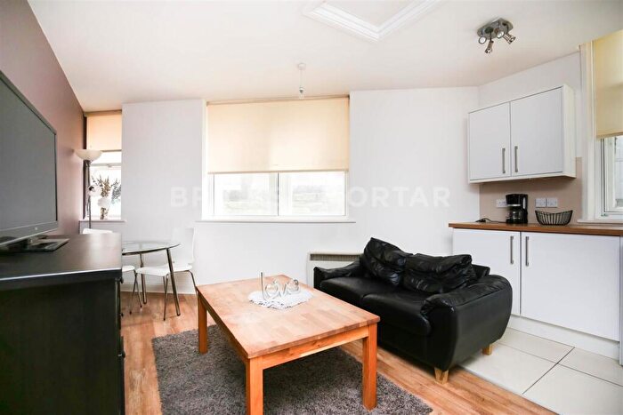 1 Bedroom Apartment To Rent In The Gatehouse, City Centre, NE1