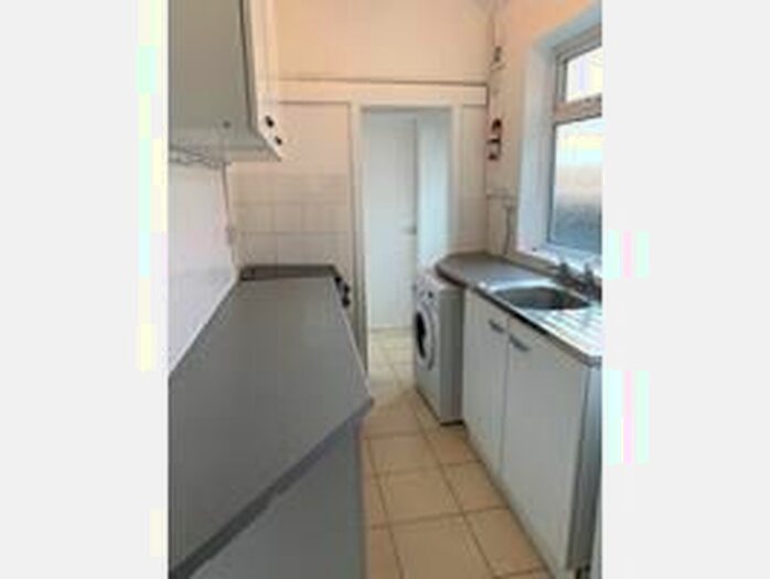 3 Bedroom Terraced House To Rent In Winchester Street, Coventry, CV1