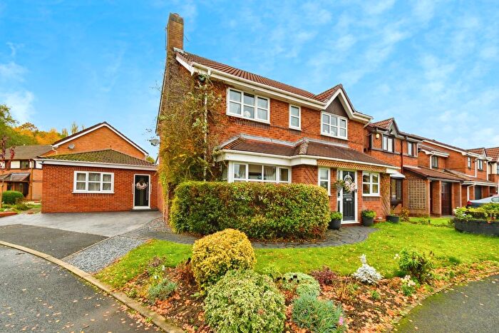 5 Bedroom Detached House For Sale In Fernside, Radcliffe, Manchester, Greater Manchester, M26