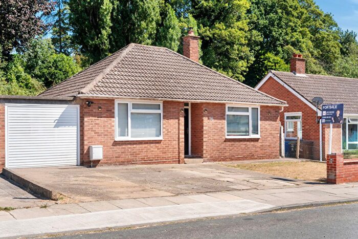2 Bedroom Bungalow For Sale In Tuddenham Avenue, Ipswich, IP4
