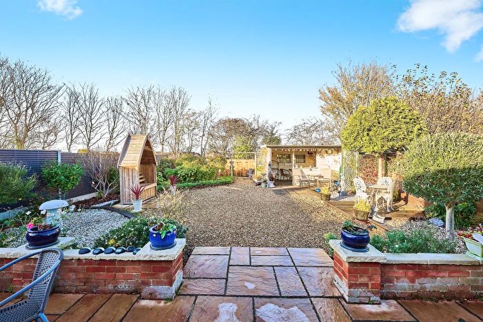 3 Bedroom Detached Bungalow For Sale In Broadway, Yaxley, Peterborough, PE7
