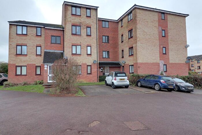 1 Bedroom Apartment For Sale In Prestatyn Close, Stevenage, Hertfordshire, SG1