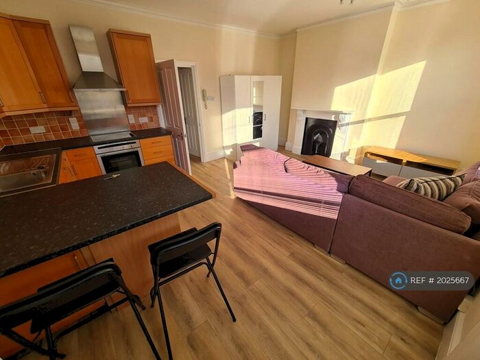 1 Bedroom Flat To Rent In Englands Lane, London, NW3