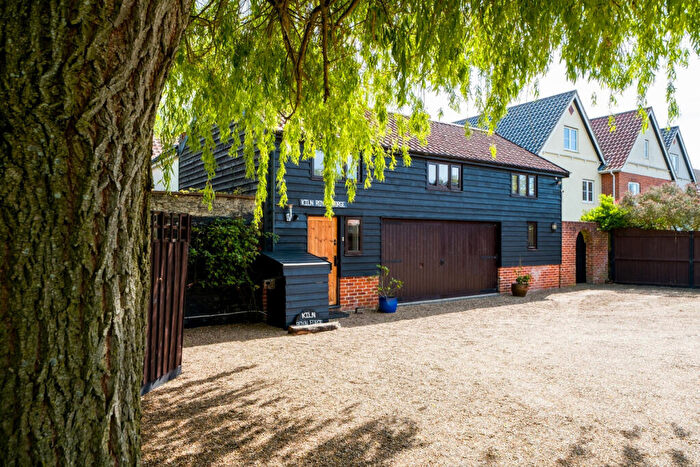 5 Bedroom Barn Conversion For Sale In The Common, Eye, IP23