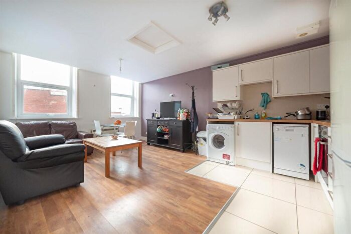 3 Bedroom Apartment To Rent In St Andrews Street, City Centre, Newcastle Upon Tyne, NE1