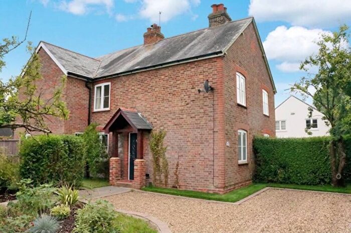 3 Bedroom Semi-Detached House For Sale In West Horsley, KT24