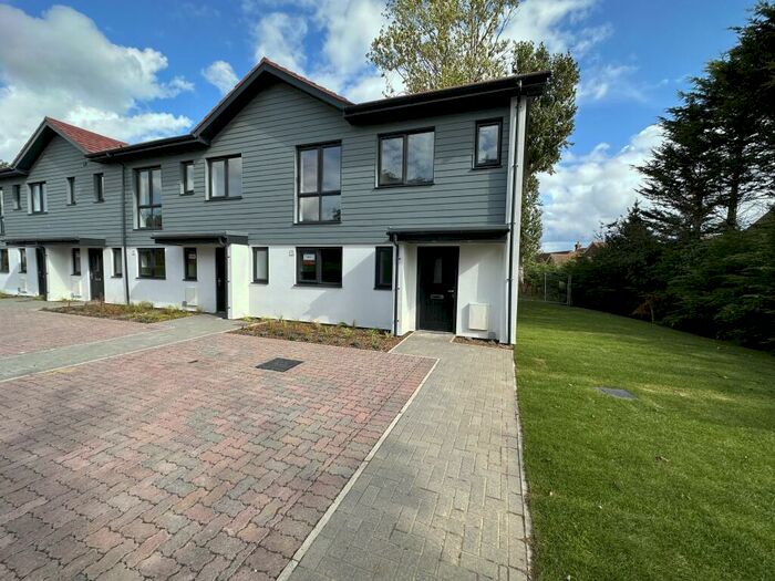 3 Bedroom House To Rent In Daffodil Walk, Hemsby, Great Yarmouth, NR29