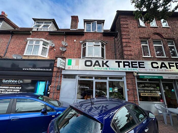 3 Bedroom House For Sale In Longbridge Road, Dagenham, RM8